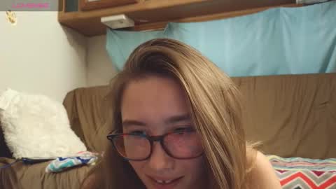 Vanessa Rose online show from 10-27-25, 10:25