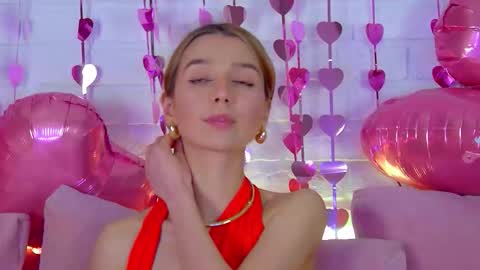 VanessaVienne online show from 02-13-26, 04:25