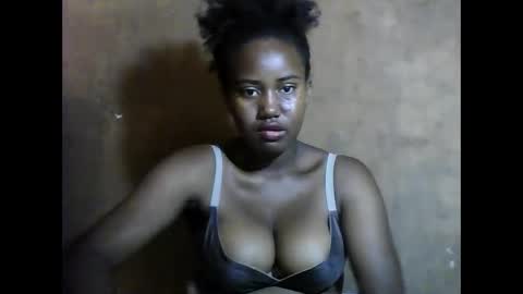 vaniah321 online show from 12-28-24, 11:30