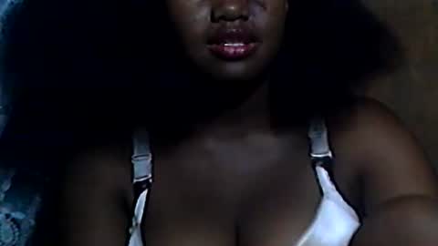 vaniah321 online show from 01-16-25, 09:48