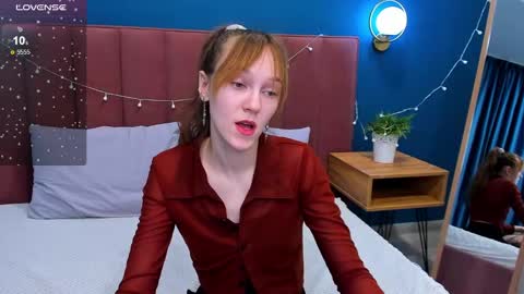 Snapshot of vanillakelly chatting on 02-05-25, 03:55 Sofia online show from 02-05-25, 03:55