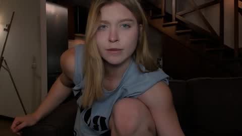 Vanilla online show from 11-24-25, 01:33