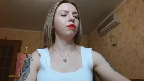 VanillaMuffin online show from 03-05-26, 02:02