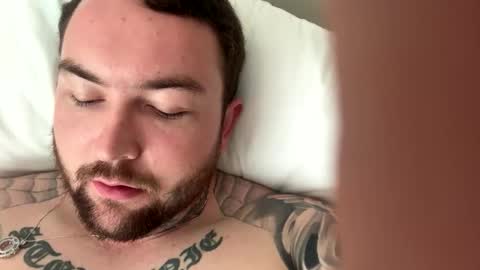 vanillapretzel online show from 10-16-25, 03:46