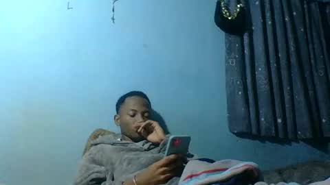 Snapshot of vanille6006 chatting on 07-02-26, 02:22 vanille6006 online show from 07-02-26, 02:22