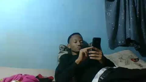 Snapshot of vanille6006 chatting on 07-04-26, 04:46 vanille6006 online show from 07-04-26, 04:46