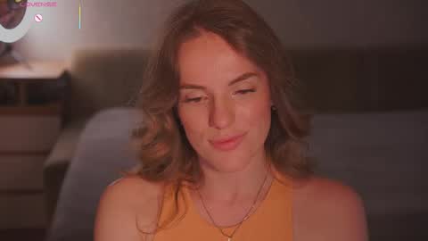 Sophie online show from 12-21-25, 07:54