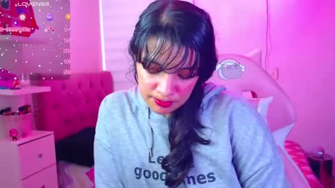 Snapshot of vannessa_shy chatting on 12-09-24, 09:05 Vanesa online show from 12-09-24, 09:05