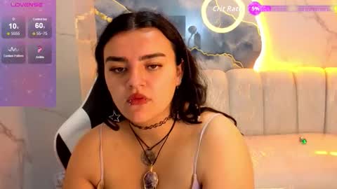 Snapshot of vany_lu_tx chatting on 11-07-25, 03:01 Live 800am 200pm COLOMBIAN HOUR online show from 11-07-25, 03:01