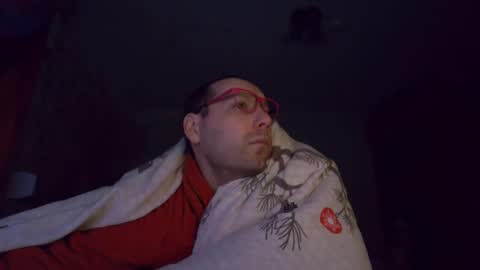 Snapshot of vanya101 chatting on 02-18-25, 02:16 Vanya Gold online show from 02-18-25, 02:16