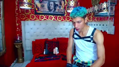 Snapshot of varonaesteban7 chatting on 07-04-26, 08:04 Esteban online show from 07-04-26, 08:04