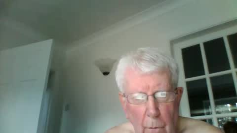 vassus online show from 10-23-25, 02:27