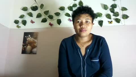 Vayannah online show from 06-29-26, 01:11