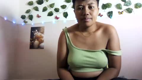 Vayannah online show from 07-14-26, 04:50