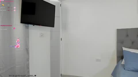 Hi Im Vayolet online show from 02-13-25, 08:34