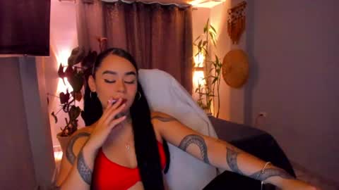 Snapshot of vayolett_bass chatting on 07-15-26, 11:04 Vayolett Bass online show from 07-15-26, 11:04