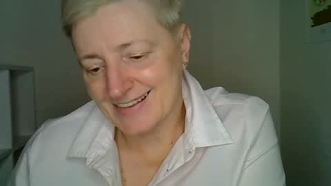 vea_motty online show from 12-19-25, 02:46