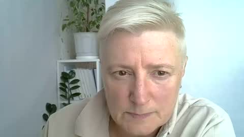 vea_motty online show from 07-23-26, 10:46
