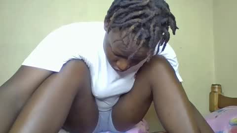 Vee tommy online show from 01-28-25, 04:08