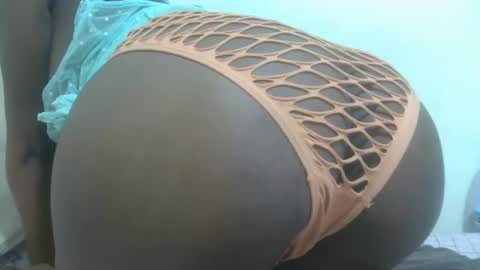 Snapshot of veera256 chatting on 01-05-25, 06:24 veera256 online show from 01-05-25, 06:24