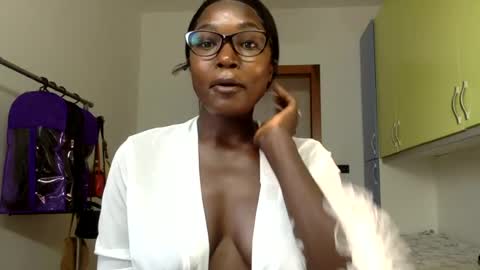 Snapshot of veeroziter chatting on 07-15-26, 04:56 ebony ivanna online show from 07-15-26, 04:56