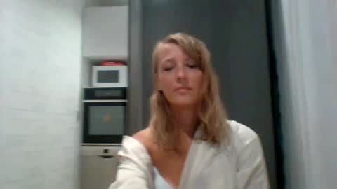 Veessa online show from 06-27-26, 06:24