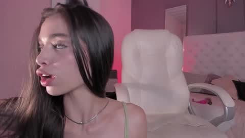 Snapshot of vega_roux chatting on 01-26-25, 08:14 VEGA online show from 01-26-25, 08:14