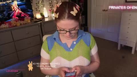 Snapshot of vegas_romance chatting on 04-20-26, 02:03 vegas_romance online show from 04-20-26, 02:03