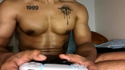 Snapshot of vegasluv702 chatting on 09-29-25, 07:24 Vegas Love online show from 09-29-25, 07:24