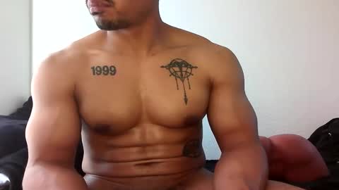 Vegas Love online show from 12-21-25, 08:38