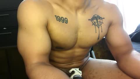 Vegas Love online show from 01-14-26, 09:09