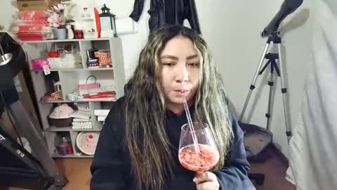 Im VelaI will be Christmas and New Year with my family December 22 to January 13 I will miss you guys. online show from 02-23-26, 02:20