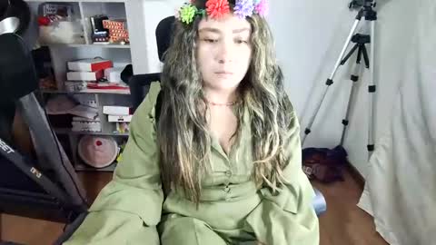 Im VelaI will be Christmas and New Year with my family December 22 to January 13 I will miss you guys. online show from 03-09-26, 05:22