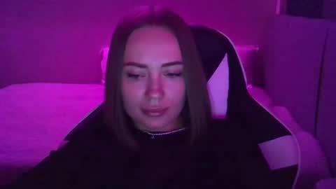Snapshot of velour_myst chatting on 07-17-26, 04:12 velour_myst online show from 07-17-26, 04:12