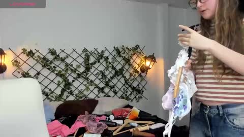 Sophi  online show from 03-13-26, 04:08