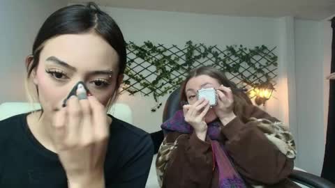 Sophi  online show from 04-12-26, 09:53