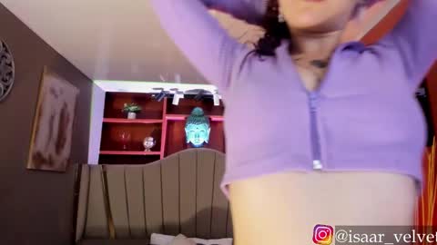 Isabella  online show from 01-17-26, 11:37