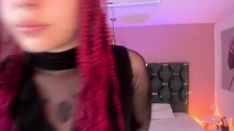 Isabella  online show from 04-16-26, 11:33