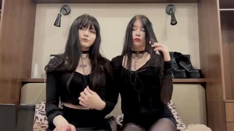 Snapshot of velvet_rose12 chatting on 02-01-26, 01:37 velvet_rose12 online show from 02-01-26, 01:37