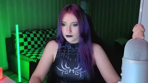 Snapshot of velvet_siren chatting on 07-14-26, 09:36 Violet online show from 07-14-26, 09:36