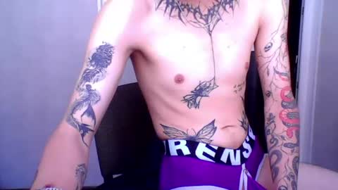 Snapshot of velvetchaossoul chatting on 07-28-26, 11:17 velvetchaossoul online show from 07-28-26, 11:17