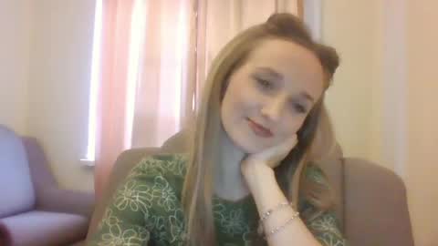 Snapshot of velvetintuition chatting on 05-31-26, 05:42 velvetintuition online show from 05-31-26, 05:42