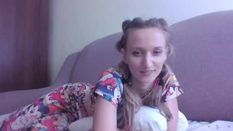 Snapshot of velvetintuition chatting on 06-17-26, 03:13 velvetintuition online show from 06-17-26, 03:13