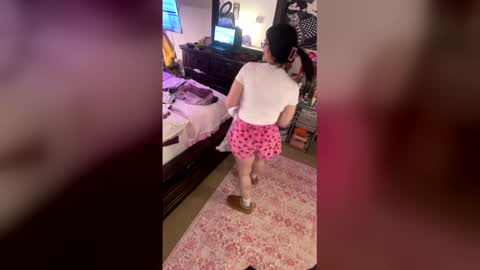 Kitty online show from 02-03-26, 01:04