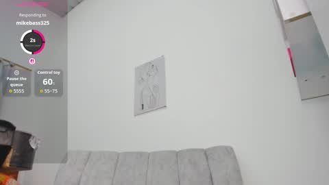 Velvetluna online show from 03-20-26, 10:09