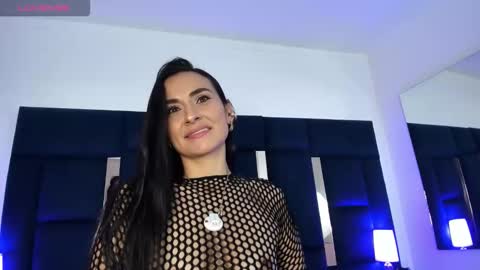 Velvet online show from 05-02-26, 01:38