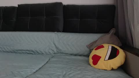 velvetmoon123 online show from 04-17-26, 05:21