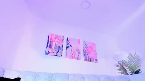 Snapshot of velvetnoir__ chatting on 07-13-26, 11:24 online show from 07-13-26, 11:24