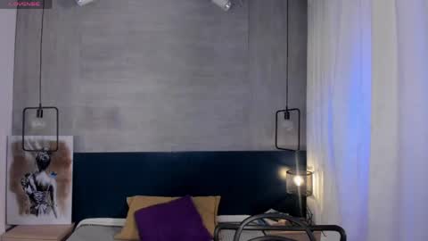 Snapshot of velvettease_ chatting on 04-25-26, 12:52 velvettease_ online show from 04-25-26, 12:52