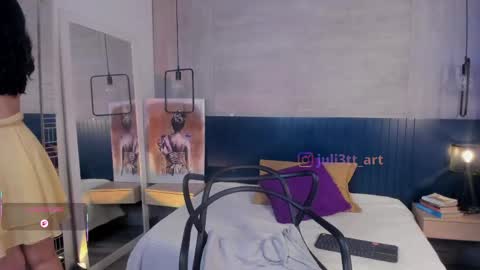 Snapshot of velvettease_ chatting on 05-15-26, 01:07 velvettease_ online show from 05-15-26, 01:07